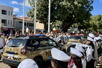 Foto - Desfile Cívico 07 de setembro de 2025 Prefeitura Municipal de São João do Paraíso-MG