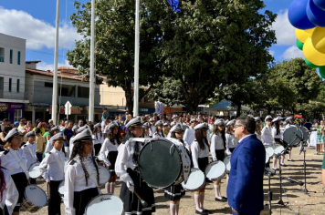 Foto - Desfile Cívico 07 de setembro de 2025 Prefeitura Municipal de São João do Paraíso-MG